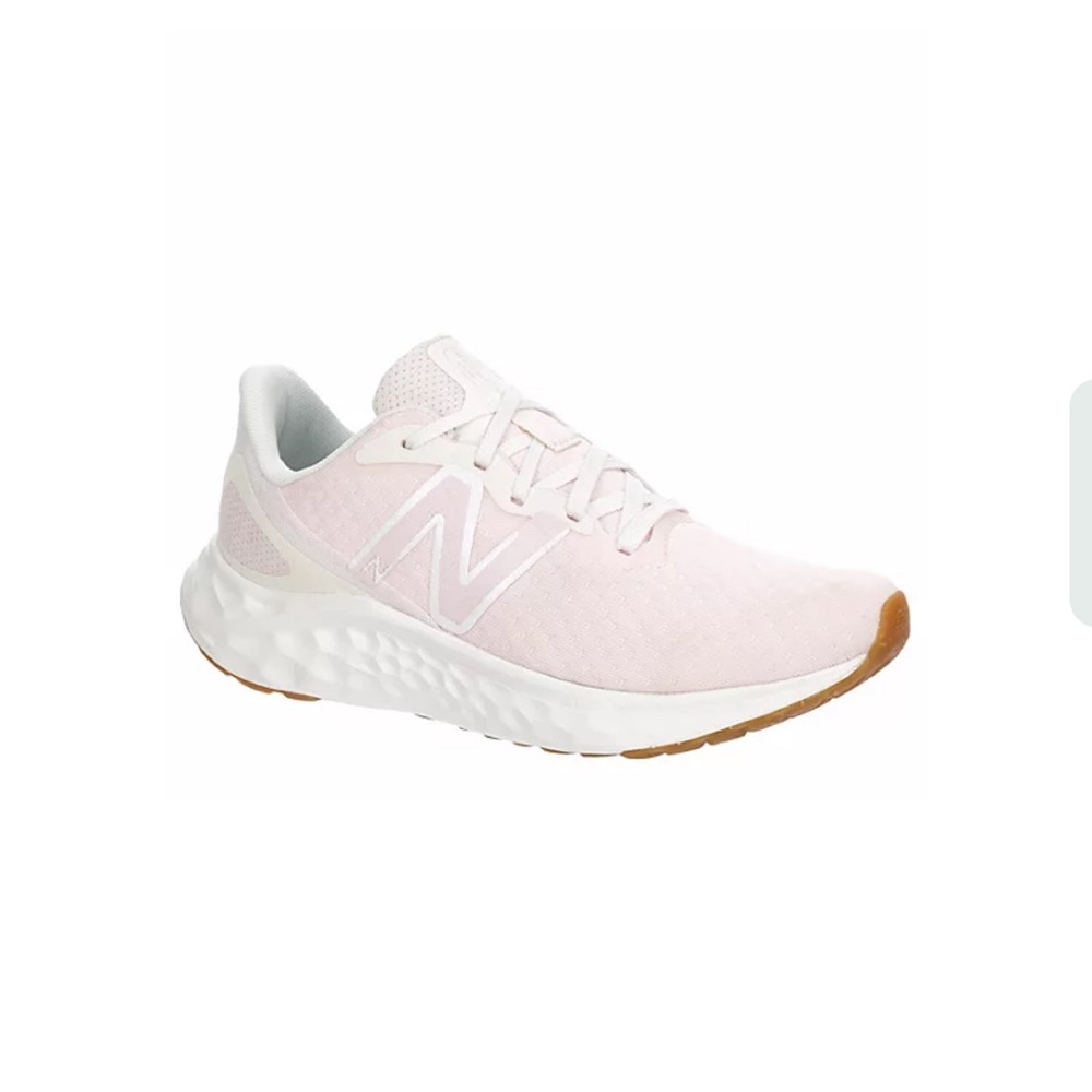 NEW BALANCE Womens Fresh Foam Arishi V4 Running Shoe. Pale pink